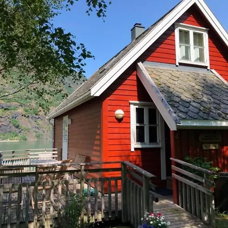 Fretheim Fjordhytter *