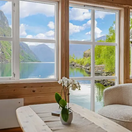 Fretheim Fjordhytter Vakantiehuis